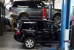 Movers and packers Dubai | NINE d.o.o. je specijalizovani Land Rover servis i Jaguar servis, koji je osnovan još davne 1954 godine, i u kome se od početka primenjuju svi standardi i načini rada koje propisuje Land Rover. Servis je opremljen originalnom di